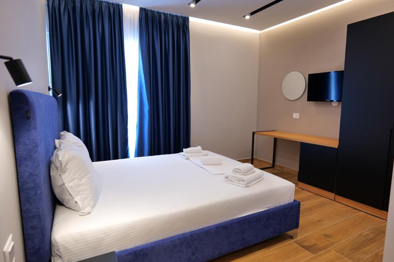 The View Hotel Ksamil Esterno foto