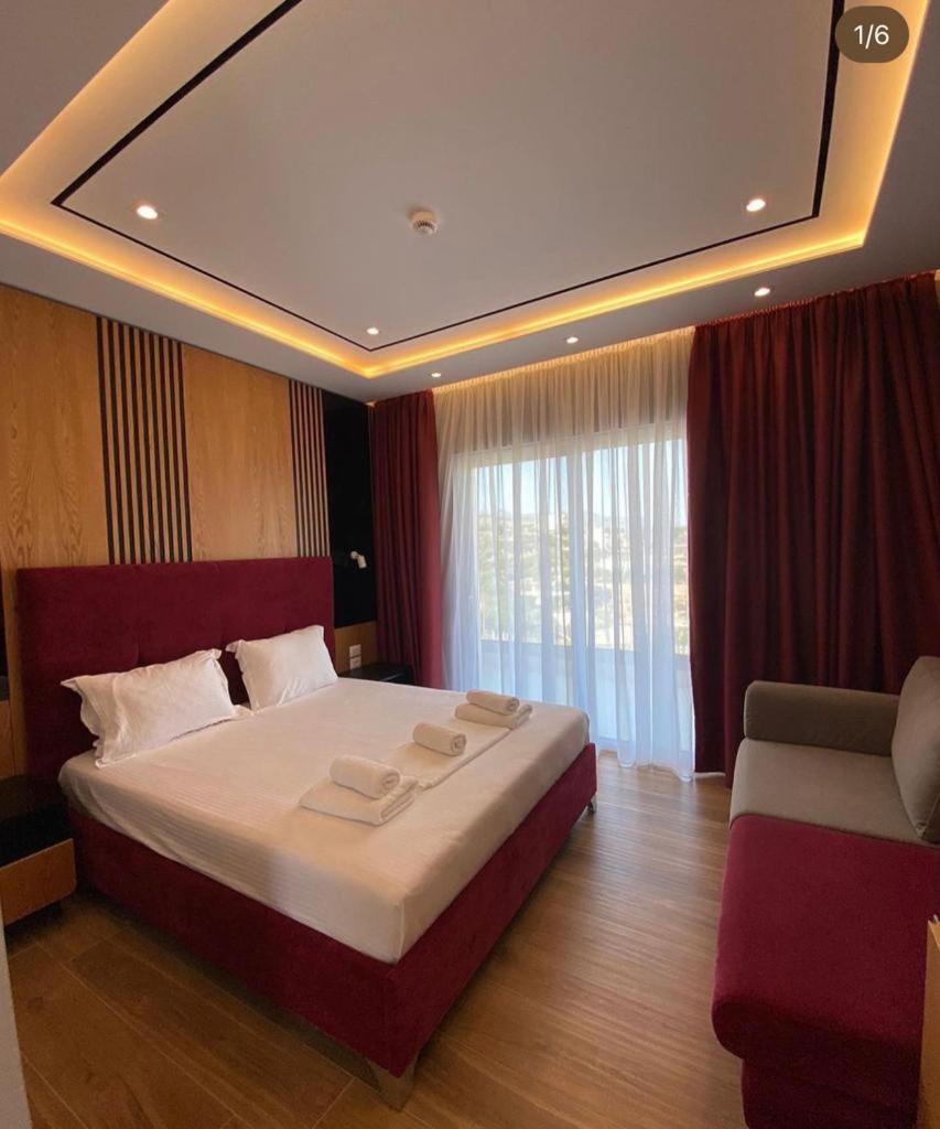 The View Hotel Ksamil Esterno foto