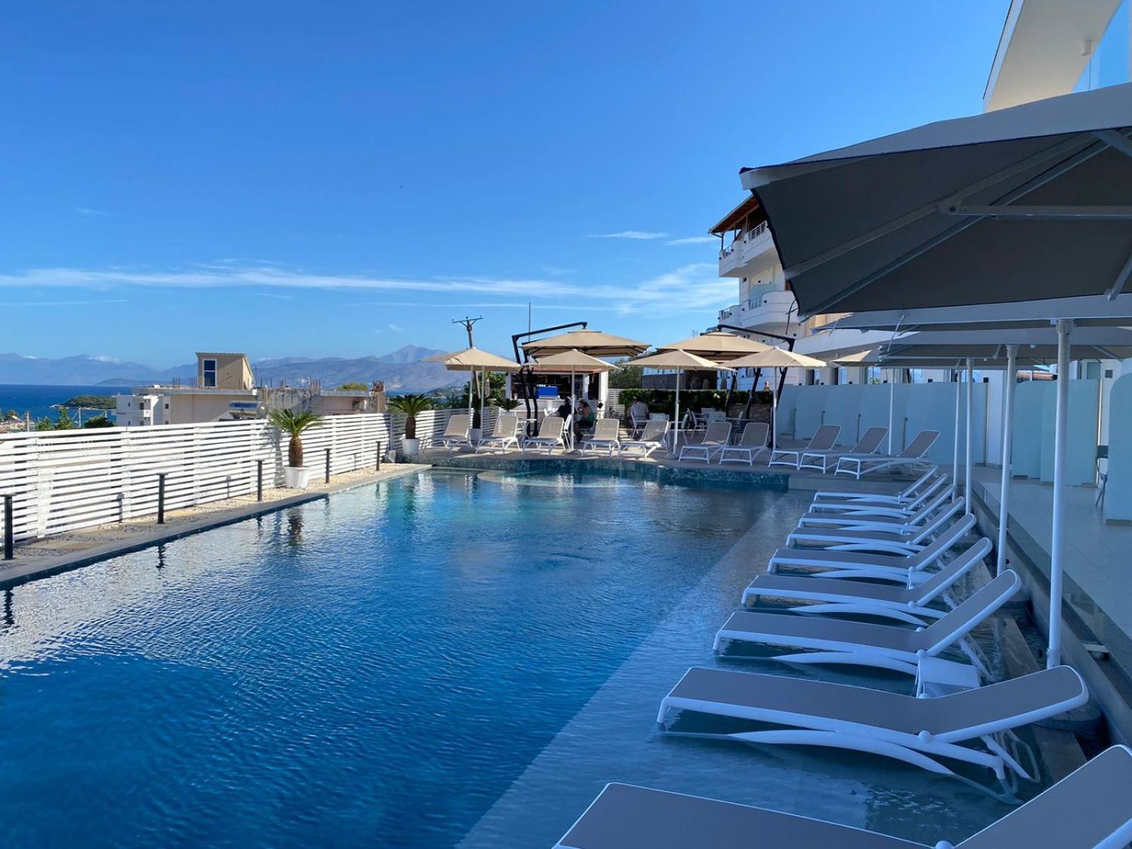 The View Hotel Ksamil Esterno foto