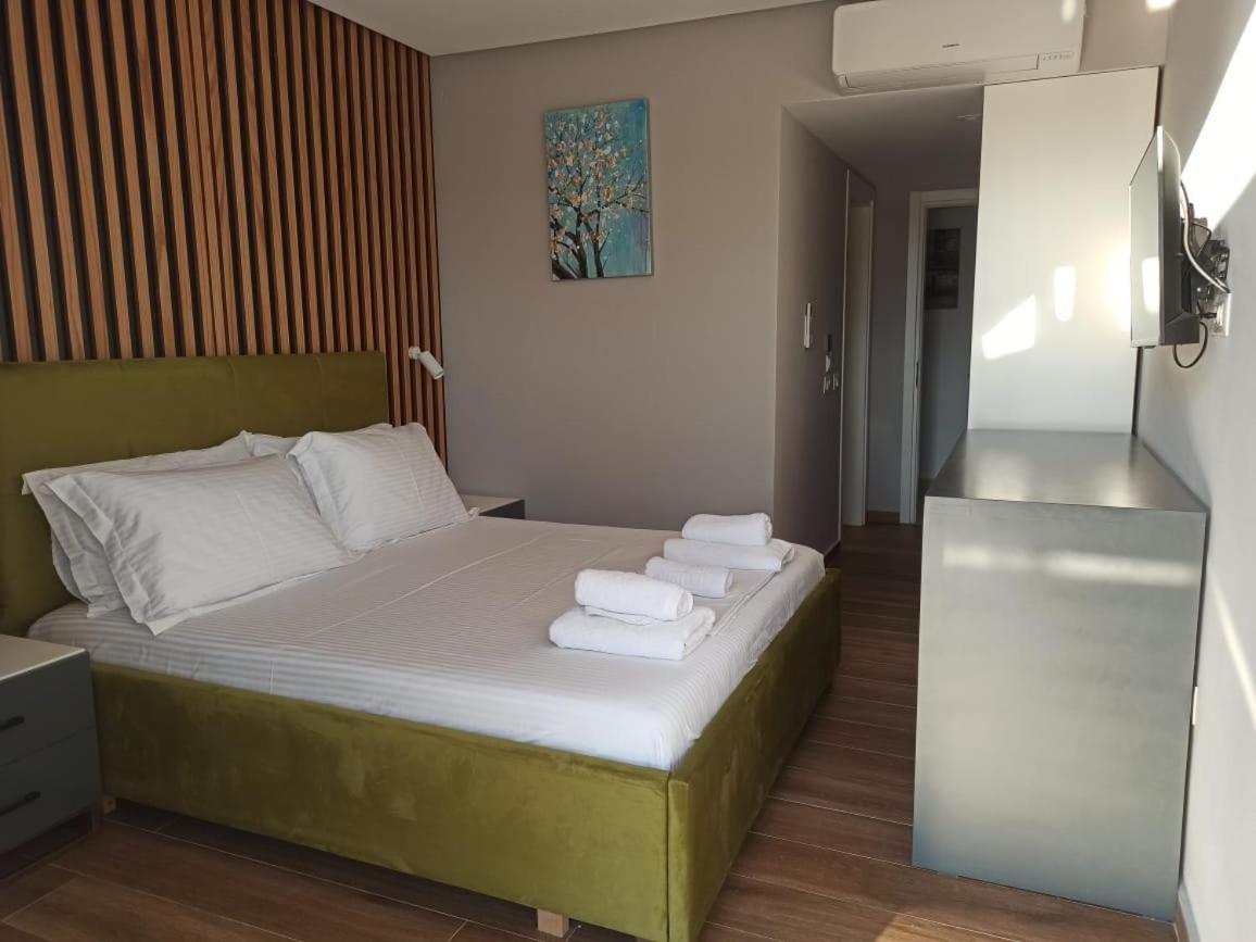 The View Hotel Ksamil Esterno foto